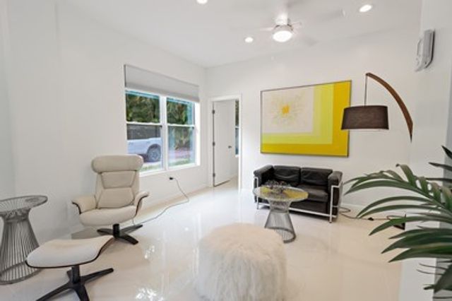 6235 4th Street, Vero Beach, FL 32968