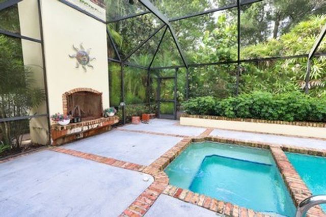 6235 4th Street, Vero Beach, FL 32968