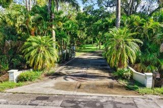 6235 4th Street, Vero Beach, FL 32968