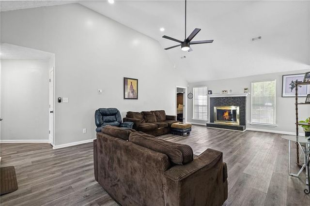 365 Cook Drive, Ellenwood, GA 30294