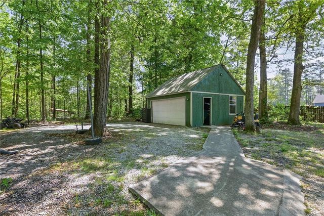 365 Cook Drive, Ellenwood, GA 30294