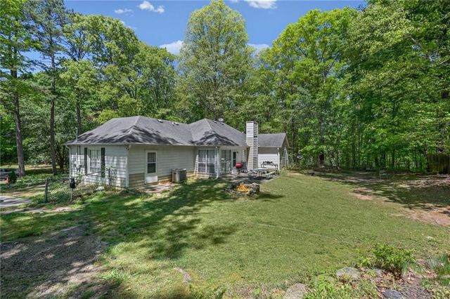 365 Cook Drive, Ellenwood, GA 30294