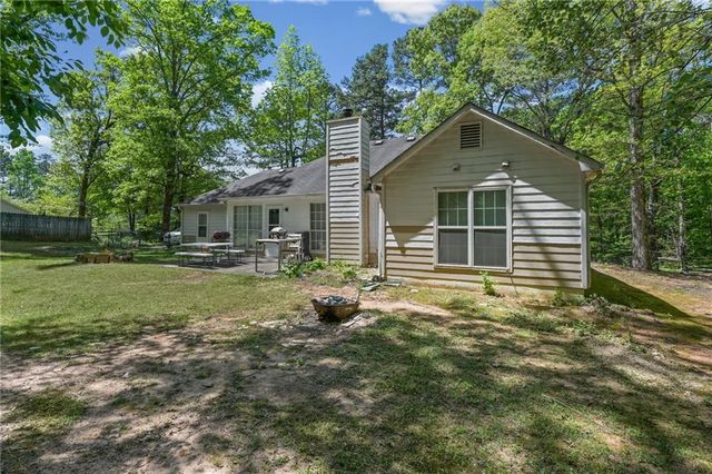 365 Cook Drive, Ellenwood, GA 30294