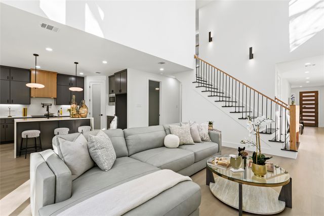 459 Hart Street, Dallas, TX 75203