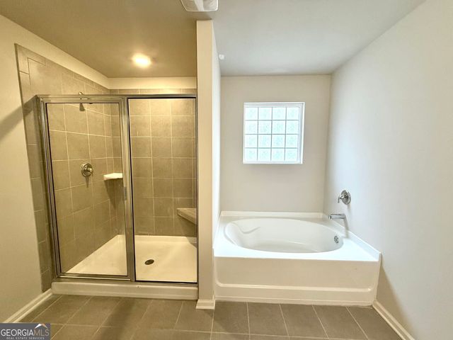 5831 Screech Owl Drive, Flowery Branch, GA 30542