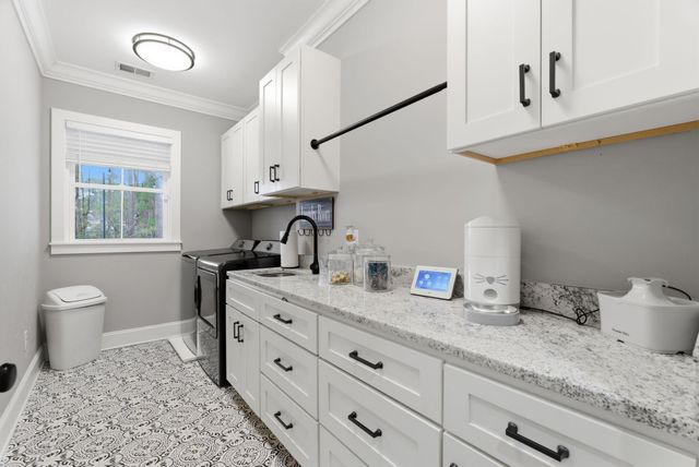 613 Collins Creek Dr., Murrells Inlet, SC 29576