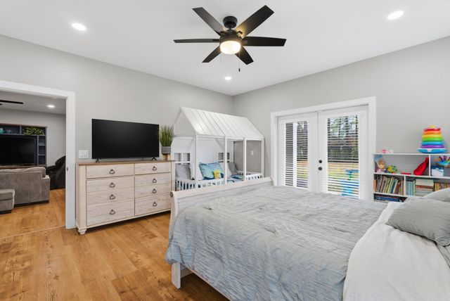 613 Collins Creek Dr., Murrells Inlet, SC 29576