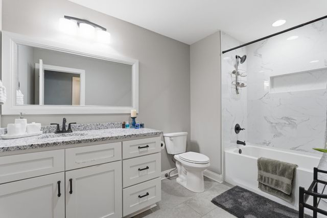 613 Collins Creek Dr., Murrells Inlet, SC 29576