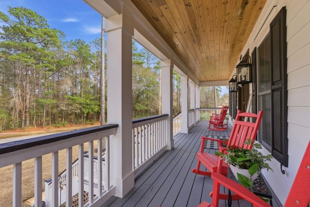 613 Collins Creek Dr., Murrells Inlet, SC 29576