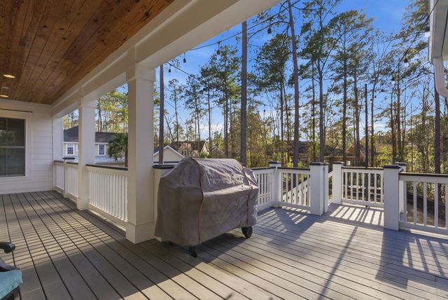 613 Collins Creek Dr., Murrells Inlet, SC 29576