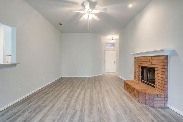 692 High Crest Drive, Azle, TX 76020