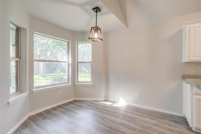 692 High Crest Drive, Azle, TX 76020