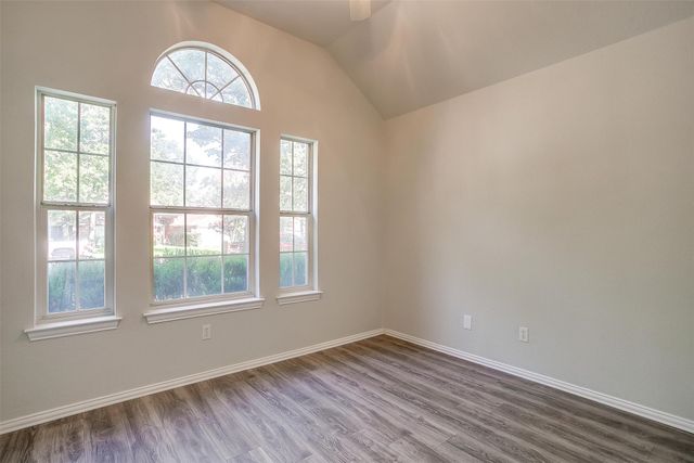 692 High Crest Drive, Azle, TX 76020