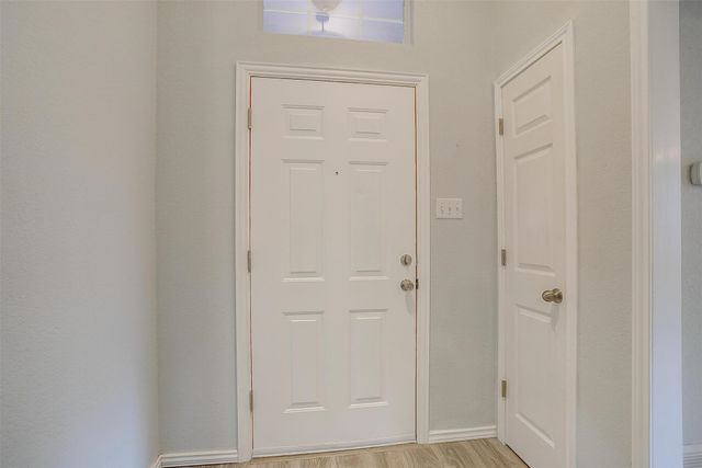 692 High Crest Drive, Azle, TX 76020