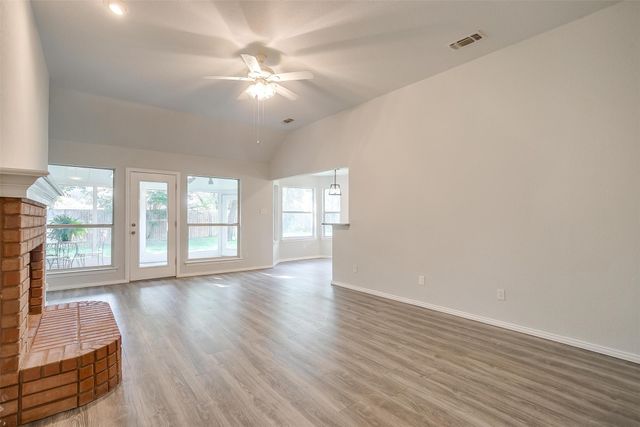 692 High Crest Drive, Azle, TX 76020
