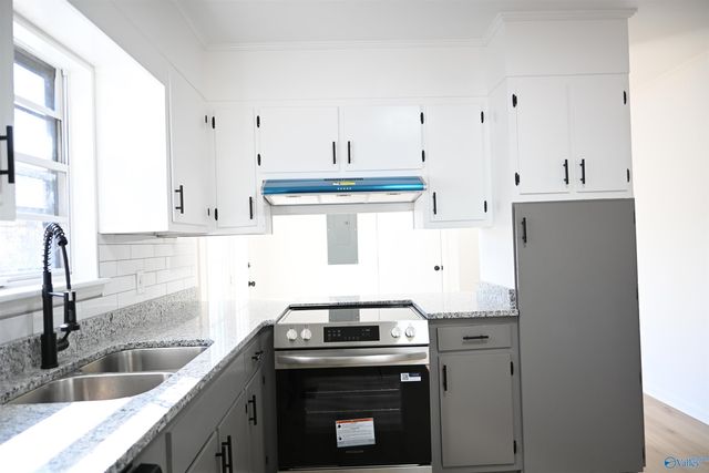 3814 Melody Circle NE, Huntsville, AL 35811