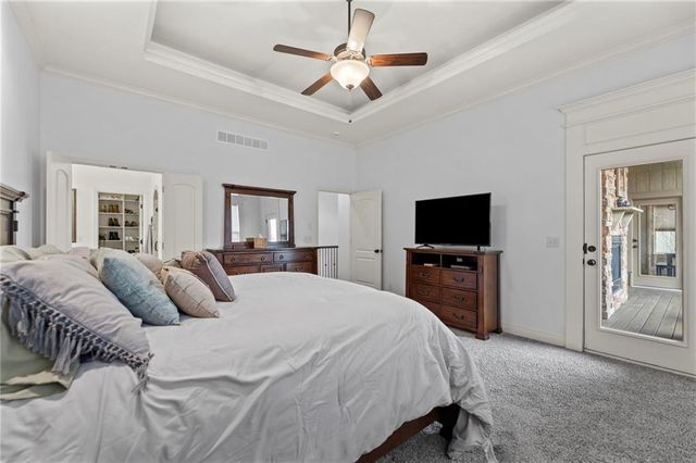 16336 S Twilight Lane, Olathe, KS 66062