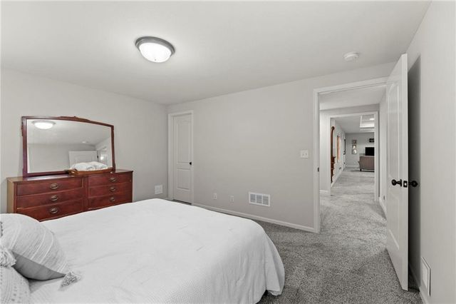 16336 S Twilight Lane, Olathe, KS 66062