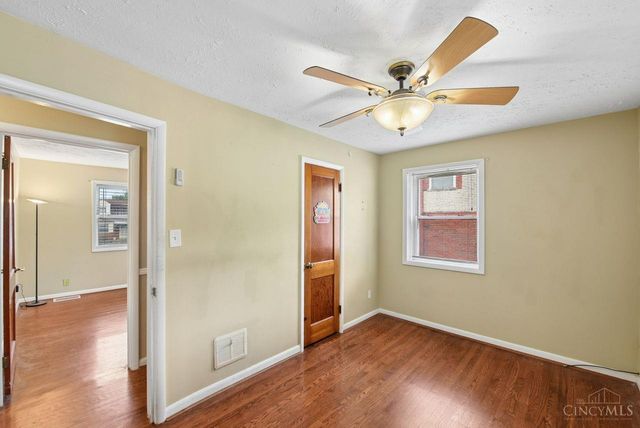 8546 Darnell Avenue, Sycamore Twp, OH 45236
