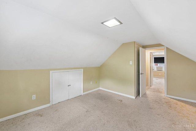 8546 Darnell Avenue, Sycamore Twp, OH 45236