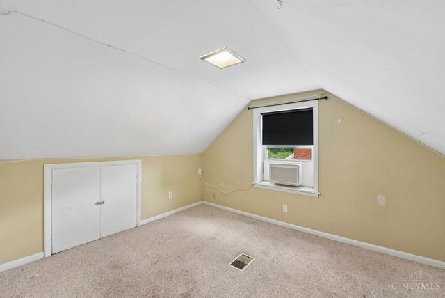 8546 Darnell Avenue, Sycamore Twp, OH 45236
