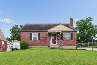 8546 Darnell Avenue, Sycamore Twp, OH 45236