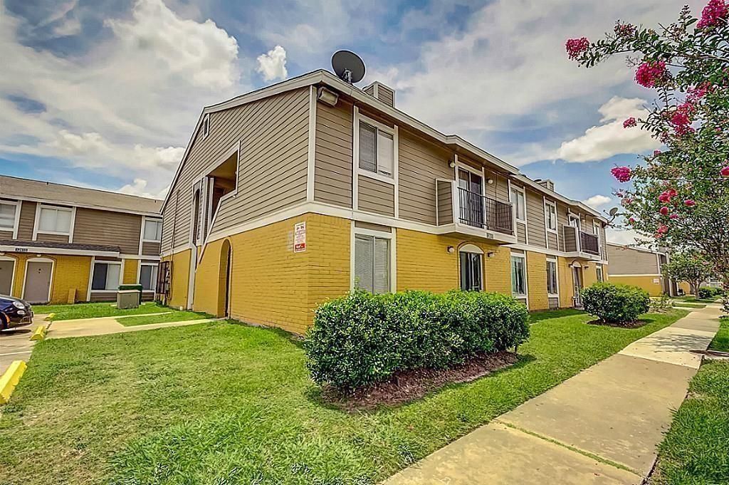 12619 Ashford Meadow Drive AB, Houston, TX 77082