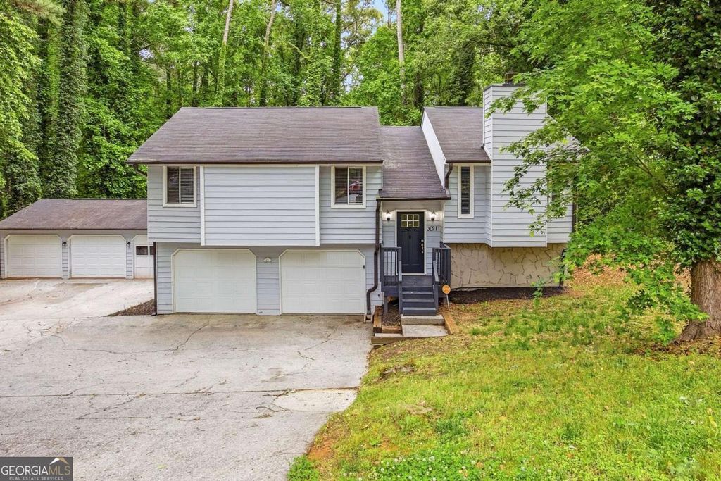 3021 Munson Court, Snellville, GA 30039
