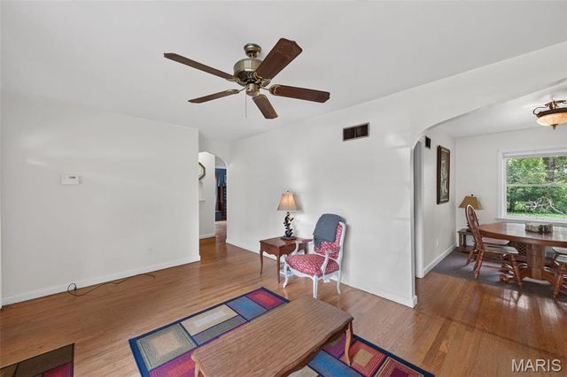 1363 Kroeger Drive, Dellwood, MO 63135