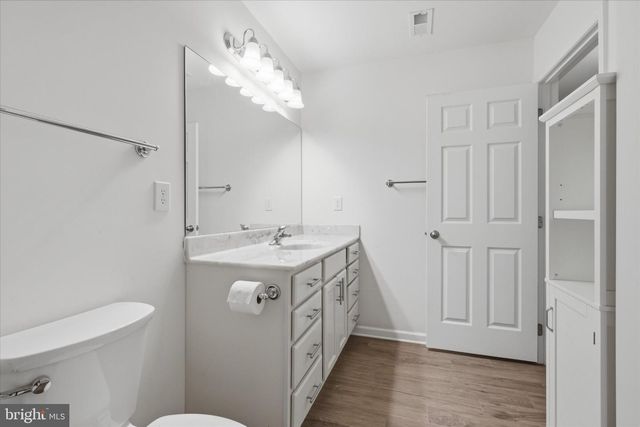 75 SAFFRON TER, Falling Waters, WV 25419