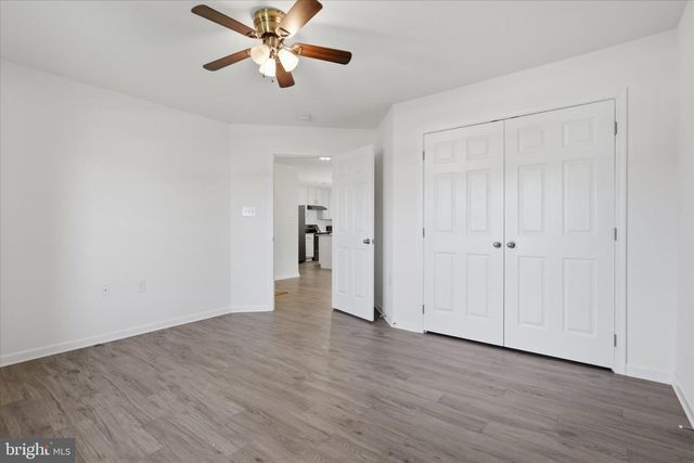 75 SAFFRON TER, Falling Waters, WV 25419