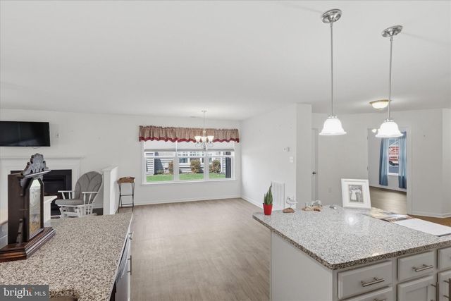 75 SAFFRON TER, Falling Waters, WV 25419