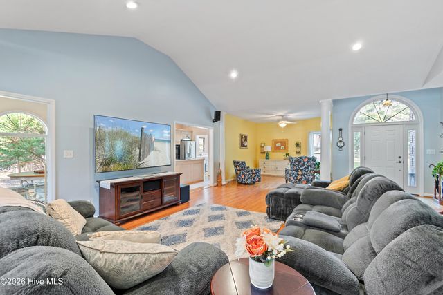 3159 Fairway 3 Court SW, Supply, NC 28462