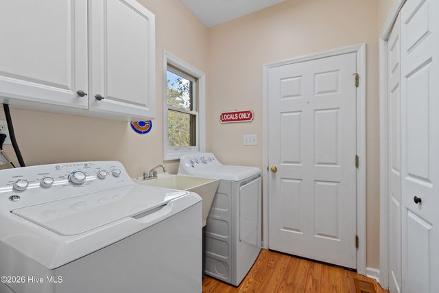 3159 Fairway 3 Court SW, Supply, NC 28462