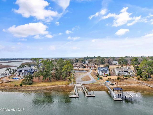 3159 Fairway 3 Court SW, Supply, NC 28462