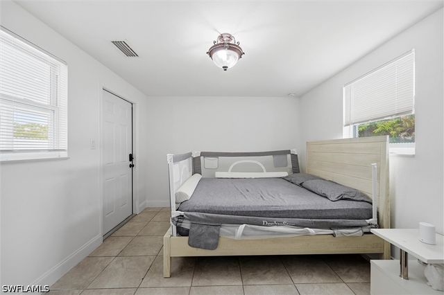 1776 Glenway CT, Fort Myers, FL 33916
