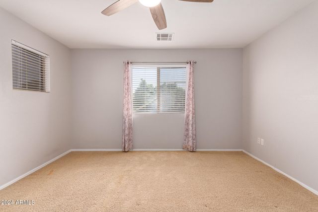 4049 E MELINDA Lane, Phoenix, AZ 85050