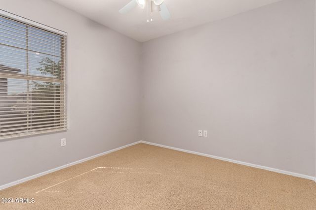 4049 E MELINDA Lane, Phoenix, AZ 85050