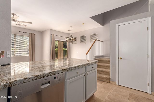 4049 E MELINDA Lane, Phoenix, AZ 85050