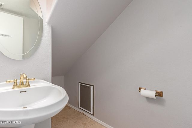 4049 E MELINDA Lane, Phoenix, AZ 85050