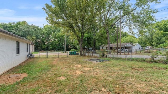 153 W Hill Street, Farmington, AR 72730