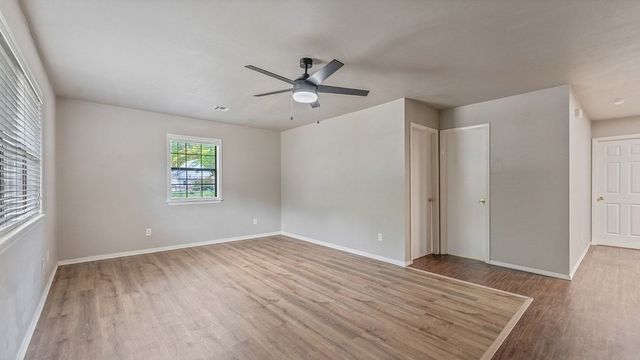 153 W Hill Street, Farmington, AR 72730