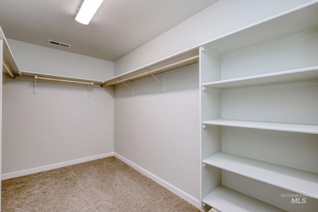 13685 Judson St, Caldwell, ID 83607