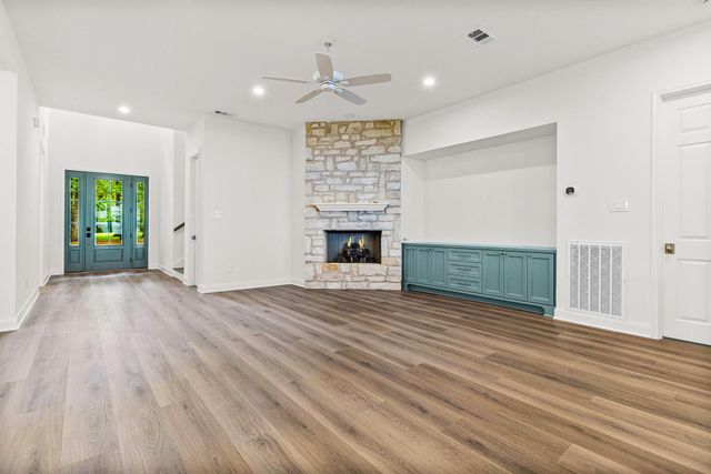 145 Island Drive, Livingston, TX 77351