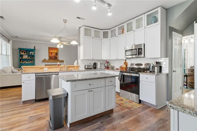 2904 Wilcox DR, Virginia Beach, VA 23456