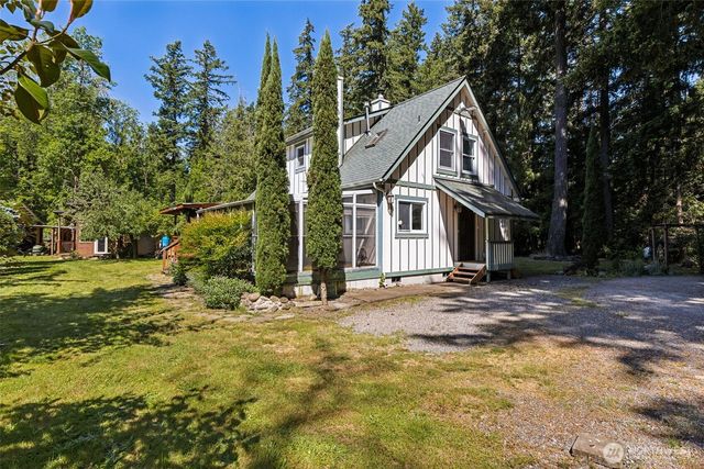 15711 Vail Cut Off Road SE, Rainier, WA 98576