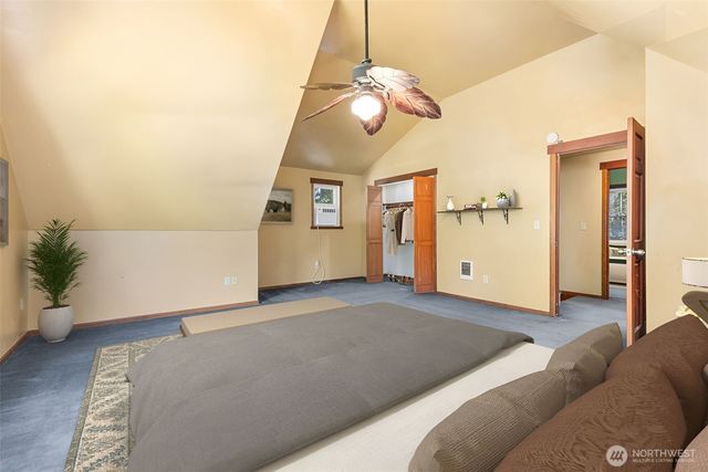 15711 Vail Cut Off Road SE, Rainier, WA 98576