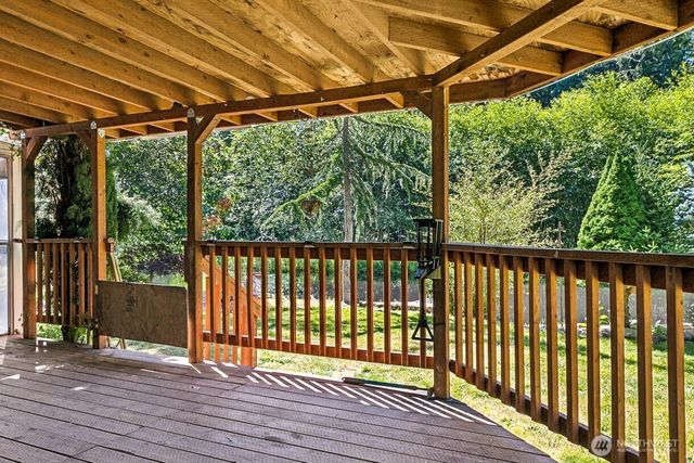 15711 Vail Cut Off Road SE, Rainier, WA 98576