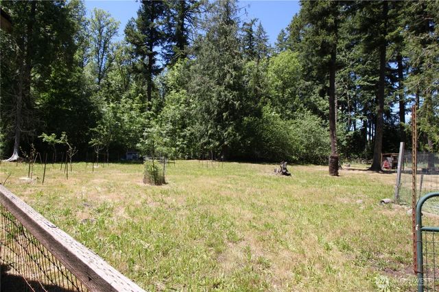 15711 Vail Cut Off Road SE, Rainier, WA 98576