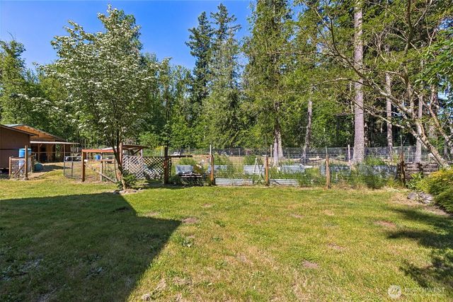 15711 Vail Cut Off Road SE, Rainier, WA 98576
